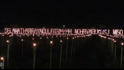 Tradisi Tumbilotohe, Ribuan Botol Dinyalakan Serentak Sambut Lebaran