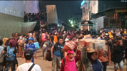 H-4 Lebaran, 64 Ribu Penumpang Kapal Laut Berada di Pelabuhan Tanjung Perak Surabaya