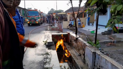 Pipa Gas Bocor, Puluhan Warga Kota Probolinggo Panik Berhamburan Keluar Rumah