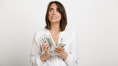 Ramalan Zodiak Keuangan Kamis, 20 April 2023, Scorpio, Sagitarius, Capricorn, Aquarius, Ada Pengeluaran Finansial Tak Terduga