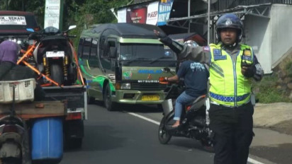 Kendaraan di Jalur Limbangan-Malangbong Meningkat 300 Persen, Skenario One Way Diberlakukan Situasional