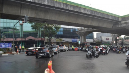 Penutupan U-turn Simpang Pasar Santa Jadi Perdebatan, Heru Budi Minta Warga Sabar