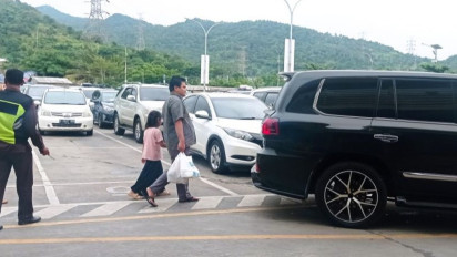 Mudik Lebaran 2023 : Ada 129.403 Penumpang Lewat Pelabuhan Merak ke Sumatera pada Selasa