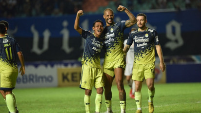 Persib Bandung Rombak Tim, Siapa Saja yang Terbuang?