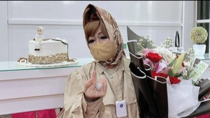 Kerap Flexing di Media Sosial, Reihana Kadinkes Lampung Disorot Netizen: Setinggi Harapan Ortu