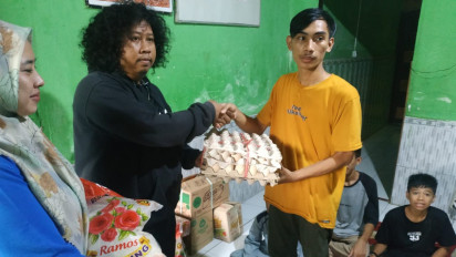 IJTI Pengda Sulsel Berbagi Rezeki kepada Anak Yatim di Gowa