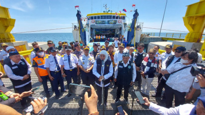 H-2 Lebaran, Gubernur Khofifah Berangkatkan Mudik Gratis Tujuan Pulau Raas Madura di Pelabuhan Jangkar Situbondo