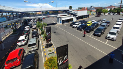 Puncak Arus Mudik, Sehari 13.000 Pemotor Menyeberang dari Pelabuhan Gilimanuk Bali ke Ketapang, Banyuwangi