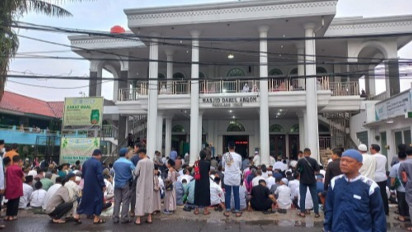 Takbir Idulfitri Berkumandang di Masjid Darul Arqom Tangsel, Jemaah Ingatkan Toleransi