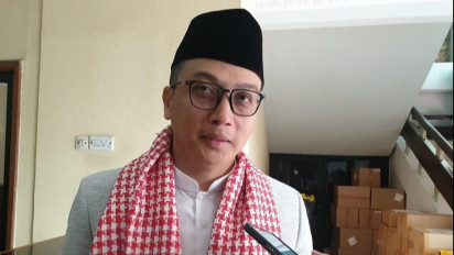 Jemaah Muhammadiyah Membeludak saat Laksanakan Sholat Idulfitri 1444 H di Jakarta Pusat