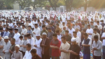 Ribuan Jamaah Muhammadiyah Lumajang Gelar Sholat Ied Lebih Awal, Ini Pertimbangannya