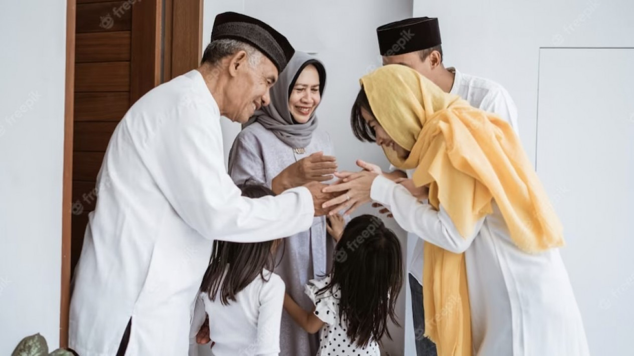 Jurus Ampuh Jawab Pertanyaan "Kapan Nikah?" dan "Kapan Punya Anak?" Saat Lebaran
            - galeri foto