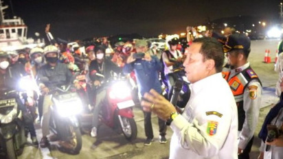 Ratusan Pemudik Sepeda Motor dari Pelabuhan Ciwandan Tiba di Lampung