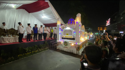 Sambut Perayaan Hari Raya Idul Fitri 1444 H, Ratusan Pawai Mobil Hias Penuhi Jalanan kota Medan