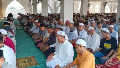 Sholat Ied Idulfitri 1444 Hijriah Luluhkan Hati Narapidana dengan Tubuh Penuh Bertato hingga Muka Sangar