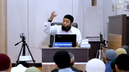 Hukum Ucapan Minal Aidin Wal Faizin saat Idulfitri, Ustaz Khalid Basalamah Tegaskan...