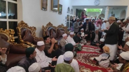 Warga Keturunan Arab di Palu Rayakan Lebaran Iwwadh, Ternyata Begini Tradisinya