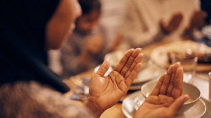 Keutamaan Puasa Syawal Menurut Ustaz Adi hidayat, Ternyata...