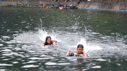 Wisata Alam Selokambang Jadi Favorit Warga saat Libur Lebaran, Ini Alasannya