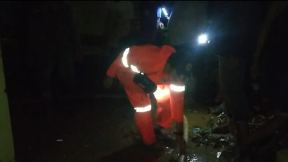 Sungai Cikaniki dan Sungai Cinanggung Bogor Meluap Rendam 200 Rumah, Warga Mengungsi ke Masjid