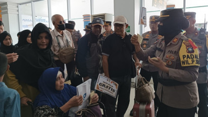 Polresta Tanjungpinang Bagikan 220 Tiket Kapal Gratis Arus Balik Lebaran