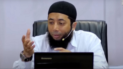 Wajah Bercahaya? Ternyata Ini Tanda Taubat Kita Diterima Allah Menurut Ustaz Khalid Basalamah