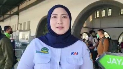 Arus Balik Menggunakan Kereta Api Membludak Hingga 42 Ribu Penumpang, KAI Ingatkan Jaga Barang Bawaan