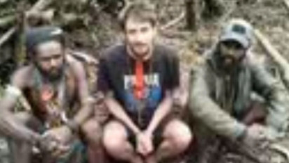 Polisi Dalami Video Diduga Pilot Susi Air Capt Phillip Mark Mehrtens di Sandera KKB