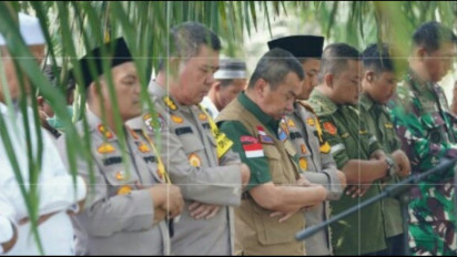 Gubernur Riau Bersama Forkopimda Gelar Salat Istisqa di Lokasi Karhutla Dumai Bengkalis