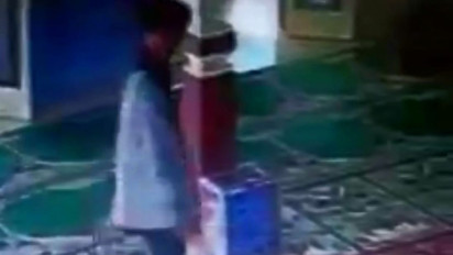 Aksi Pencurian Kotak Amal dalam Masjid di Kota Gorontalo Terekam CCTV