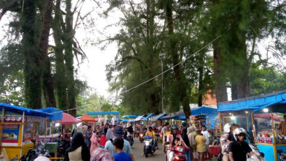 Wisatawan Membludak, Kota Pariaman Raup PAD Ratusan Juta selama Libur Lebaran