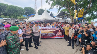 Kapolda Kepri Lepas 475 Orang Arus Balik Mudik Gratis Kapal Roro Tujuan Sumatera