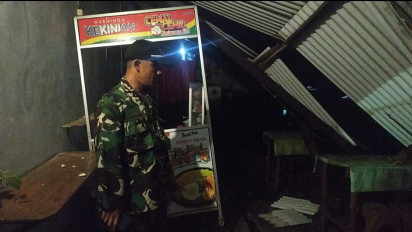 Rumah dan Warung di Malang Ambles Tergerus Longsor, Ini Penyebabnya