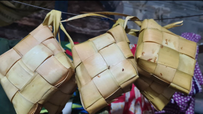 Mengintip Tradisi Telasan Topa' Warga Madura