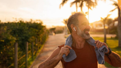 Usia Anda Sudah 50 Tahun? dr Zaidul Akbar Beri Bocoran Agar Bisa Tetap Sehat dan Bugar, Ternyata...