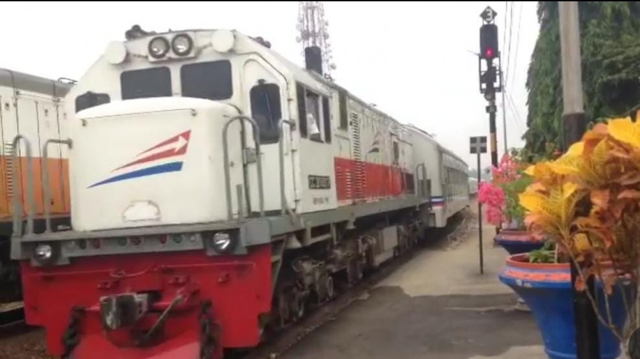 Antisipasi Lonjakan Penumpang Arus Balik, PT KAI Daop 9 Jember Tambah Armada Baru
            - galeri foto