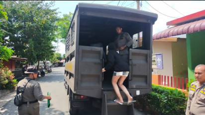 2 Dari 5 Wanita yang Diamankan di Home Stay Ternyata Pekerja Seks Komersil melalui Aplikasi ‘Hijau’