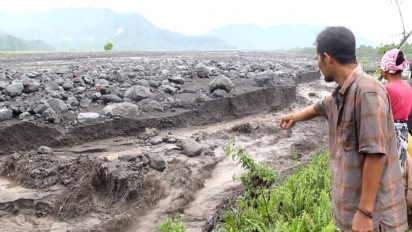 Krip dan Tanggul Sungai Regoyo Rusak Diterjang Banjir Lahar Dingin Semeru, Ini yang Dikhawatirkan Warga