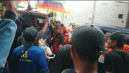 Seorang Bocah Hanyut di Aliran Sungai Metro, Ditemukan 3 Kilometer dari Lokasi Meninggal Saat Perjalanan