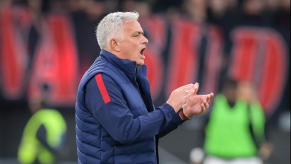 Jose Mourinho Tak Puas dengan Hasil Imbang AS Roma Kontra AS Milan