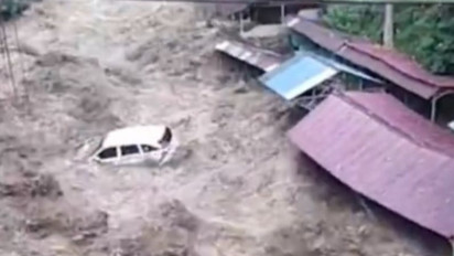 Diterjang Banjir Bandang Mobil Hanyut, Wali Kota Medan Bobby Nasution Imbau Waspadai Luapan Sungai Deli