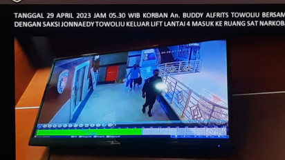 Bukan Naik Ojol, AKBP Buddy Towoliu Jalan Kaki ke Rel Jatinegara