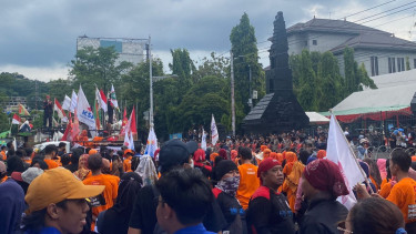 Aksi May Day di Jawa Tengah Serikat Buruh Berikan Enam Tuntutan