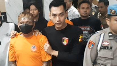 Polisi Periksa 3 Saksi Kasus Teror 3 Bom Molotov Ke Rumah Dadang Buaya