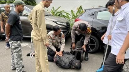 Dalam Video Beredar Pelaku Teror MUI Masih Hidup saat Ditangkap, Pengamat Teroris Minta Polri Jujur