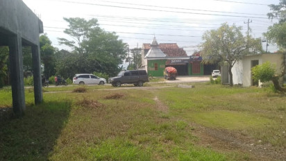 Warga Grobogan Gerebek "Mobil Bergoyang", Pria dan Wanita Berseragam Pabrik Ternama Nyaris Telanjang