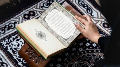 Bacaan Surah Al Kahfi, Lengkap Arab, Latin dan Terjemahannya (Bagian 1)