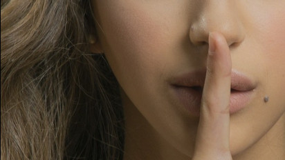 Rumah Sedang Ramai Orang? Paksu dan Bunda Bisa Coba Seks Kilat Anti Berisik yang Tak Kalah Asik