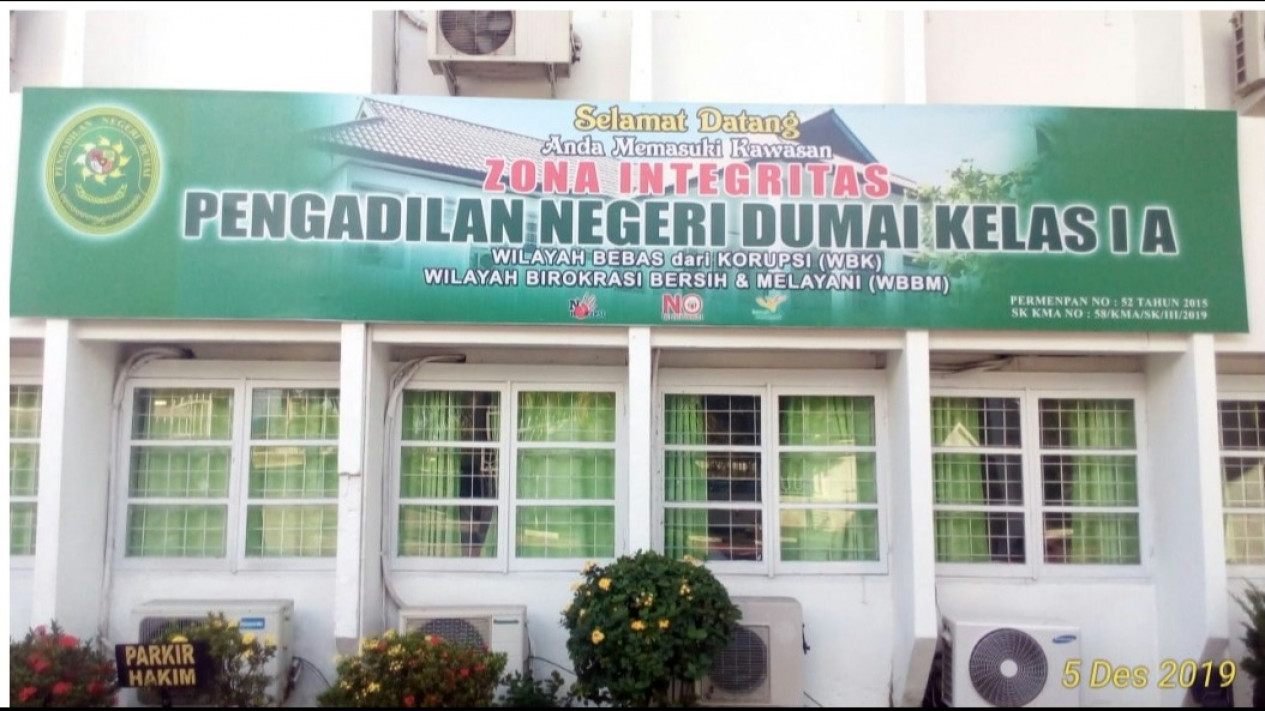 3 Terdakwa Kepemilikan Narkoba Jenis Sabu dan Ekstasi Dituntut JPU Hukuman Mati
            - galeri foto