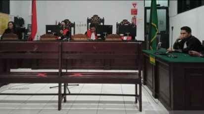 Korupsi Proyek Rumah Dinas, Hakim Tipikor Ambon Vonis Sahrul Pawa Mantan Sekda Buru Selatan 7 Tahun Penjara